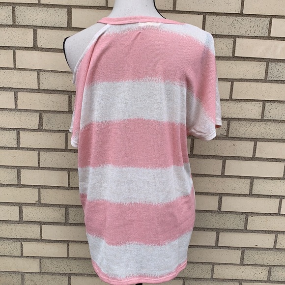 ❌DONATED❌Pink Oatmeal Striped One Side Cold Shoulder Tunic Top - Picture 6 of 11